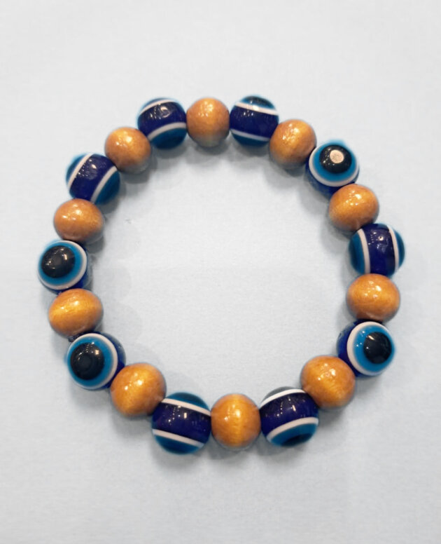 Evil eye bracelet wooden spacers